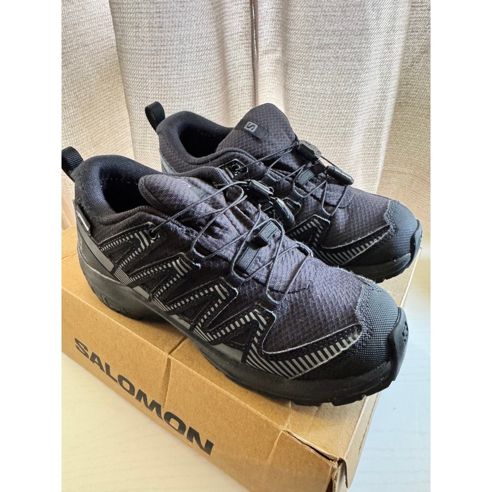 Salomon XA Pro V8 CSWP Waterproof Trail Running Shoes Black Grey 414339 Size 2Y